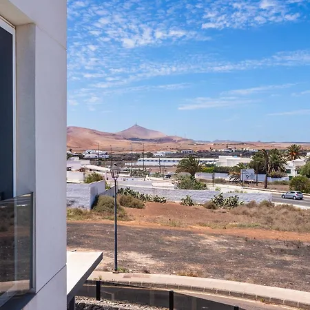 Villa Casa Daniela Lanzarote Piscina Climatizada, Barbacoa Y Wifi Free *