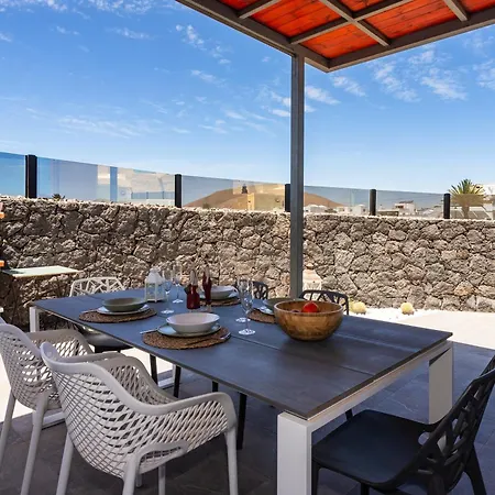 Villa Casa Daniela Lanzarote Piscina Climatizada, Barbacoa Y Wifi Free